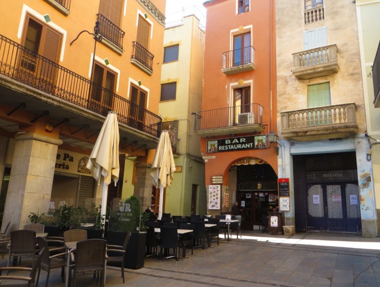 VILANOVA-MUGA-ROSAS-FOTO